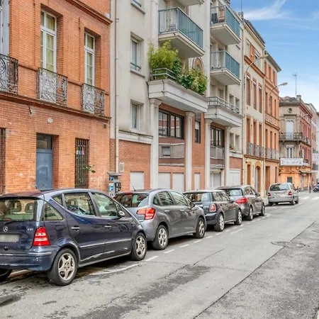 2br In Colors With Balcony - Welkeys * Toulouse